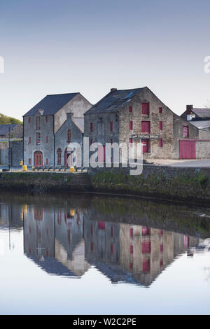 Ireland, County Donegal, Fanad Peninsula, Rathmelton, antique, waterfront warehouses Stock Photo
