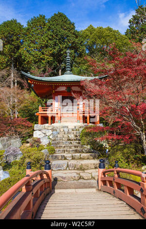 Japan, Kyoto, Daigoji Temple, Bentendo Hall and bridge Stock Photo