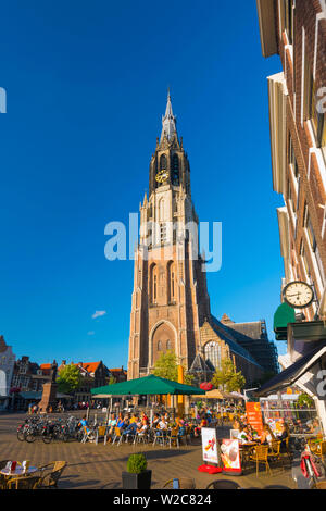 Netherlands, South Holland (Zuid-Holland), Delft, Markt (Marketplace), New Church (Nieuwe Kerk) Stock Photo