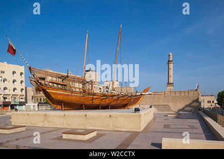 UAE, Dubai, Bur Dubai, Dubai Museum, exterior with traditional Dhow ship Stock Photo