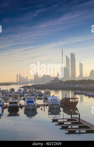 United Arab Emirates, Abu Dhabi, View of Marina and City skyline Stock Photo