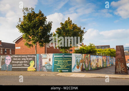 United Kingdom, Northern Ireland, Belfast, Falls Road, Political murals Stock Photo