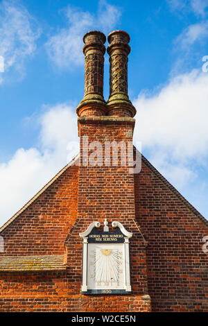 UK, England, Suffolk, Aldeburgh, Sundial on The Moot Hall Stock Photo