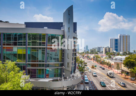 U.S.A, Miami, Miami beach, South Beach, View of Lincoln Regal cinemas and Alton Rd Stock Photo