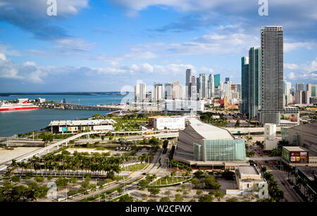 Elevated view over Biscayne Boulevard and the skyline of Miami, Florida, USA Stock Photo