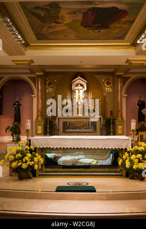 USA, Pennsylvania, Philadelphia, Shrine of Saint John Neumann, shrine and body of first US Catholic saint Stock Photo