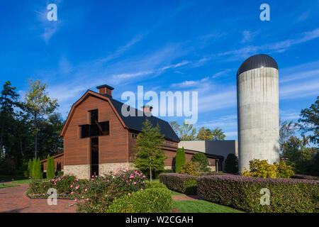 USA, North Carolina, Charlotte, The Billy Graham Library, library and chapel by the boyhood home of famous evangelist Billy Graham Stock Photo