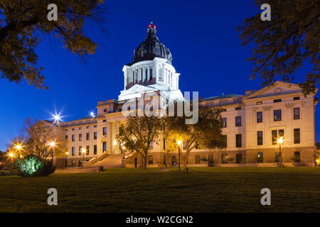 USA, South Dakota, Pierre, South Dakota State Capitol Stock Photo