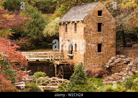 USA, Arkansas, North Little Rock, The Old Mill, featured in the film, Gone with the Wind Stock Photo