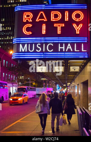 USA, New York, Manhattan, Midtown, Radio City Music Hall Stock Photo