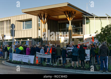 Richmond, Tasman/New Zealand – August 9, 2018: Ratepayers demonstrating against the Tasman District Council's Waimea Dam construction project, NZ. Stock Photo