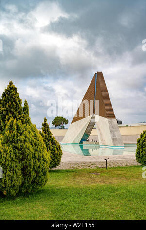 Portugal, Estremadura, Lisbon, Belem,Monumento Combatentes Ultramar, Monument to the Overseas Combatants dedicated to soldiers of the Portuguese army Stock Photo