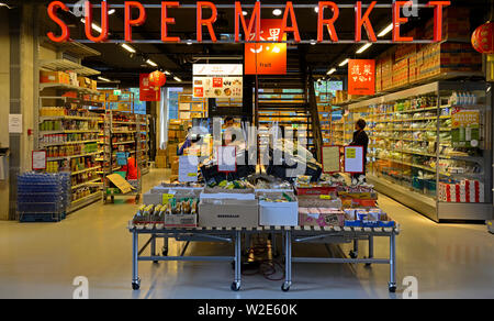 rotterdam, zuid holland/netherlands - september 07, 2018: asian supermarket in rotterdam city centre market hall (markthal) Stock Photo