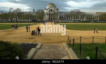 WASHINGTON, DC, USA -April, 3, 2017: wide view of the smithsonian natural history museum in washington Stock Photo