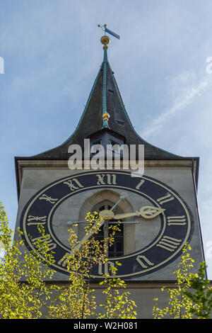 dial of parish church St. Peter in Zurich, blue sky Stock Photo