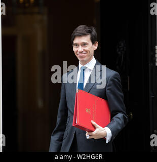 London,UK,9th July 2019,Secretary of State for International Development, The Rt Hon Rory Stewart OBE MP, arrives for the weekly Cabinet Meeting in 10 Downing Street, London.Credit: Keith Larby/Alamy Live News Stock Photo