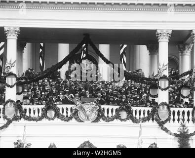 Franklin Roosevelt First Inaguration:  Roosevelt at podium, U.S. Capitol, Washington, D.C.  March 4, 1933 Stock Photo