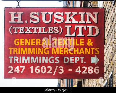 Vintage Sign in Spitalfields East London - H. Suskin Textiles Ltd Stock Photo