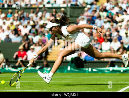 London, UK, 9th July 2019: Johanna Konta of Great Britain is in action during her QF match at day 8 at the Wimbledon Tennis Championships 2019 at the All England Lawn Tennis and Croquet Club in London. Credit: Frank Molter/Alamy Live news Stock Photo