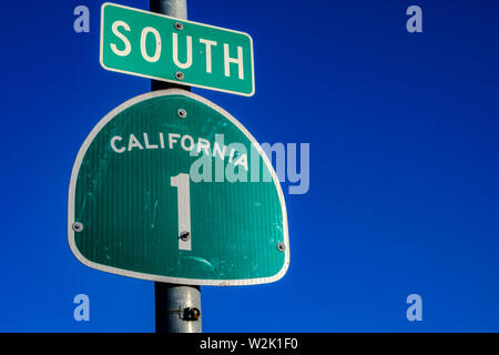 Road sign for the Pacific Coast Highway (Highway 1), Big Sur Coast ...