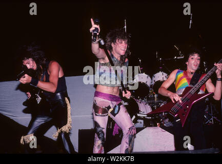 BON JOVI US rock group with  Richie Sambora, Jon Bon Jovi and Alec John Such on December 12, 1985 at The Forum in Los Angeles, California. Photo: Jeffrey Mayer Stock Photo