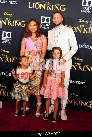 Ayesha Curry, Steph Curry, Riley Curry & Ryan Curry Editorial Photo - Image  of disney, celebrities: 166535516