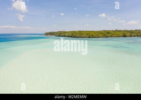 Mansalangan sandbar, Balabac, Palawan, Philippines. Tropical islands with turquoise lagoons, view from above. Seascape with atolls and islands. Stock Photo