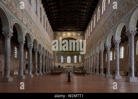 Ravenna, Basilica di Sant' Apollinare in Classe, Blick nach Osten Stock Photo