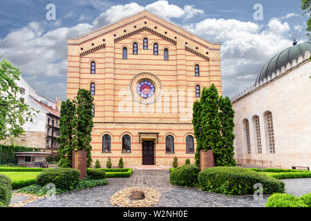 The magnificent Dohany Street Synagogue in Budapest, Hungary Stock Photo
