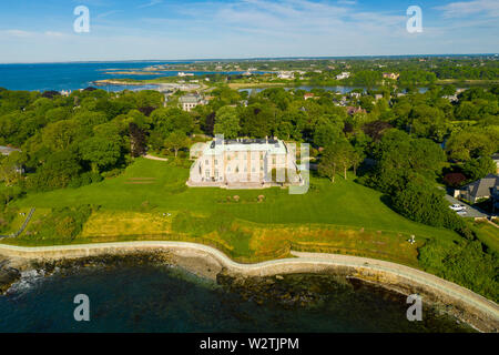 Cliff Walk, Mansions, Newport, Rhode Island, USA Stock Photo - Alamy