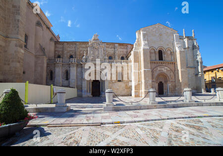 Basilica of San Isidoro, Leon, Spain. Facade Stock Photo