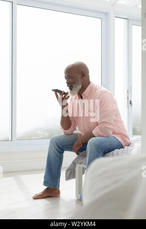 Man talking on the phone Stock Photo