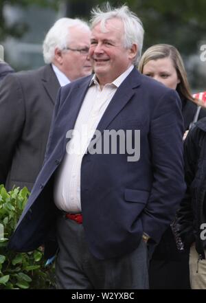 Liverpool,Uk christopher biggins in liverpool credit Ian Fairbrother/Alamy Stock Photos Stock Photo