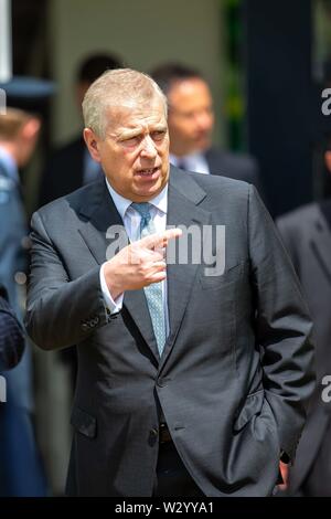 Harrogate. United Kingdom. 11 July 2019. HRH The Duke of York at the Great Yorkshire Show. Pointing. Credit Elli Birch/SIP photo agency/Alamy live news. Stock Photo