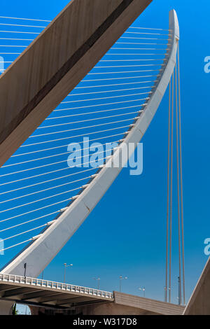 Pont de l'Assaut de l'Or cable-stayed bridge, City of Arts and Sciences or Ciudad de las Artes y las Ciencias, Valencia, Comunidad Valenciana, Spain