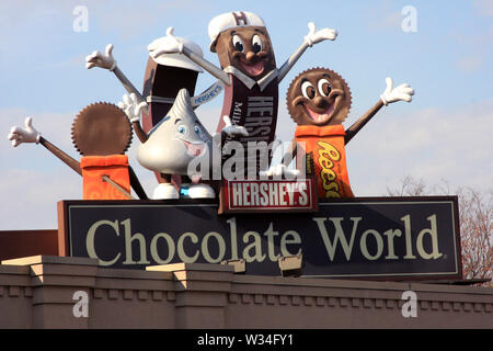 Welcome sign at Hershey's Chocolate World in Pennsylvania, USA Stock Photo