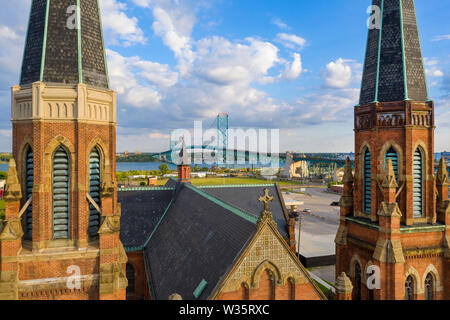 Detroit, Michigan - Ste. Anne de Detroit Catholic Church. Founded in 1701 by French colonists, the parish is now mostly Hispanic. It is the second old Stock Photo