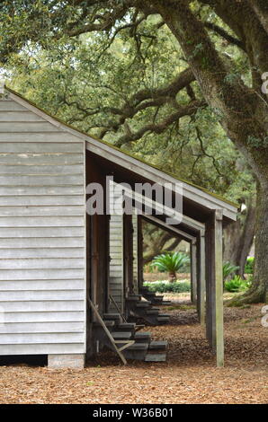 Slave Housing, Oak Alley Plantation, Louisiana, USA. North America ...