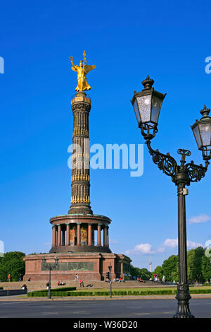 Goldelse, Statue of St. Victoria on the Victory Column Großer Stern, Tiergarten, Berlin, Germany, Europe Stock Photo