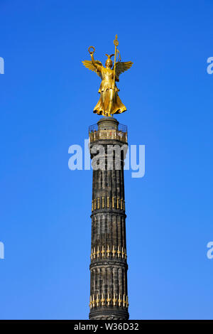 Goldelse, Statue of St. Victoria on the Victory Column Großer Stern, Tiergarten, Berlin, Germany, Europe Stock Photo