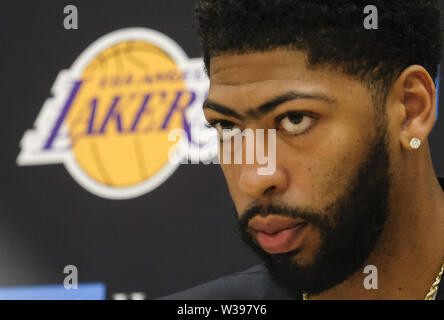 Los Angeles, California, USA. 13th July, 2019. Los Angeles Lakers NBA basketball players, Anthony Davis is introduced at a news conference at the UCLA Health Training Center in El Segundo, California, Saturday, July 13, 2019 Credit: Ringo Chiu/ZUMA Wire/Alamy Live News Stock Photo