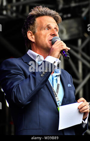 London, UK. 13th July, 2019. Presenter at Kew the Music 2019 on 13 July 2019, London, UK. Credit: Picture Capital/Alamy Live News Stock Photo