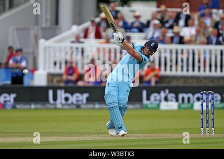 London, UK. 14th July 2019. ICC World Cup Cricket Final, England versus New Zealand; Ben Stokes hit four runs from James Neesham bowling Credit: Action Plus Sports Images/Alamy Live News Stock Photo