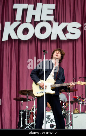 Lead singer Luke Pritchard from The Kooks performs on the Main Stage during the TRNSMT festival at Glasgow Green, Scotland. Stock Photo