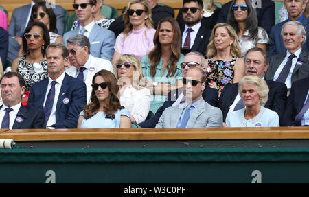 London, UK. 14th July, 2019. Catherine, Duchess of Cambridge and Prince William, Duke of Cambridge attend the Royal Box.Photographer Rob Newell/CameraSport.Wimbledon Lawn Tennis Championships - Day 13 - Sunday 14th July 2019 - All England Lawn Tennis and Croquet Club - Wimbledon - London - England.World Copyright © 2019 CameraSport. All rights reserved. 43 Linden Ave. Countesthorpe. Leicester. England. LE8 5PG - Tel:  44 (0) 116 277 4147 - admin@camerasport.com - www.camerasport.com Credit: Andrew Patron/ZUMA Wire/Alamy Live News Stock Photo