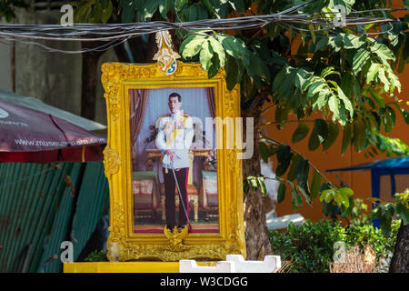 Bangkok, Thailand - April 14, 2019: Framed photograph of King Rama X exposed on a street in Bangkok Stock Photo