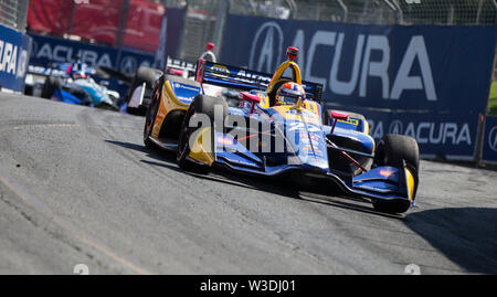 (190715) -- TORONTO, July 15, 2019 (Xinhua) -- Andretti Autosport's dirver Alexander Rossi (Front) of the United State races during the 2019 Honda Indy Toronto of the NTT IndyCar Series at Exhibition Place in Toronto, Canada, July 14, 2019. (Xinhua/Zou Zheng) Stock Photo