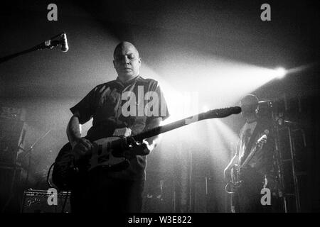 Mogwai performing at All Tomorrows Parties, ATP The Directors Cut Weekend One, 26th March 2004. Pontins, Camber Sands, West Sussex, United Kingdom. Stock Photo