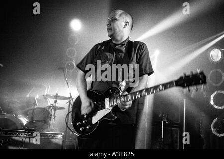 Mogwai performing at All Tomorrows Parties, ATP The Directors Cut Weekend One, 26th March 2004. Pontins, Camber Sands, West Sussex, United Kingdom. Stock Photo