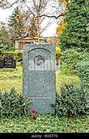 Grab Johannes Rau; grave of the former german president Johannes Rau Stock Photo